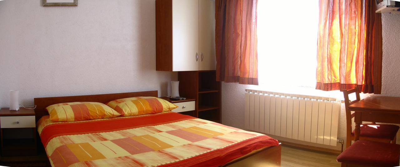 House Sekulic Hotel Grabovac  Eksteriør billede